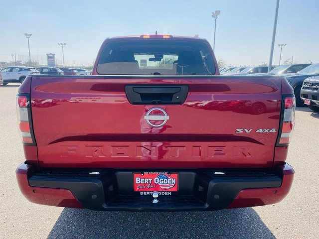 Used 2022 Nissan Frontier SV w/ Technology Package image 6