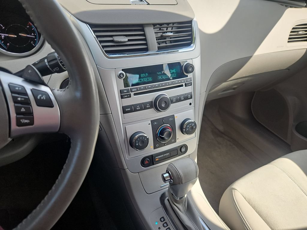 Used 2009 Chevrolet Malibu LT w/ Premium Audio Package FWD image 19
