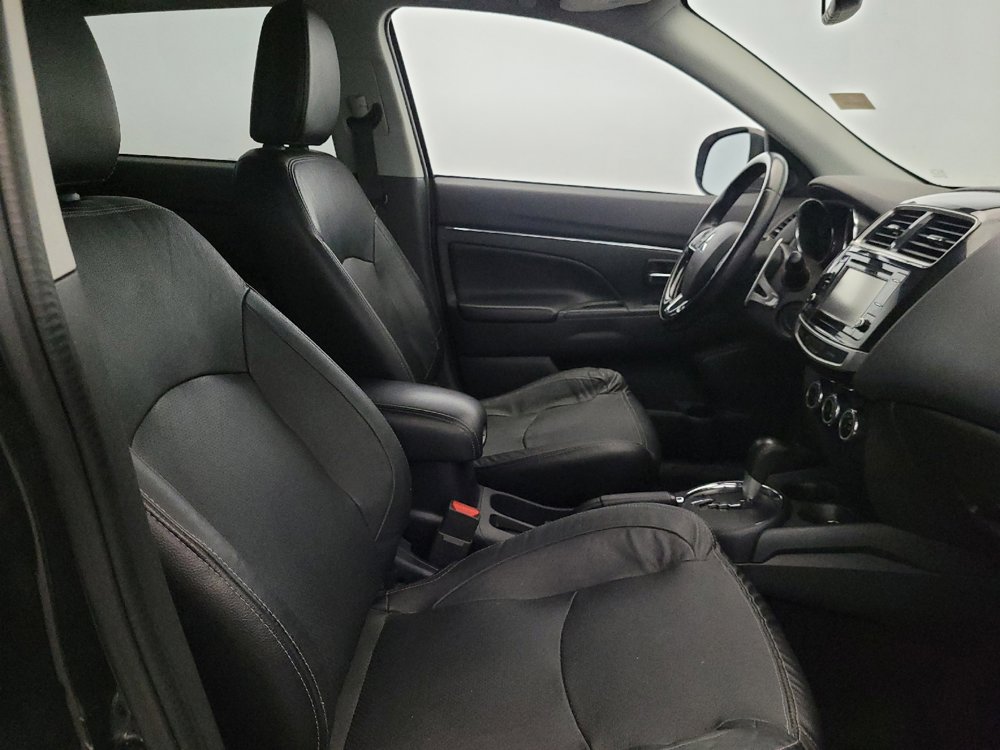 Used 2016 Mitsubishi Outlander Sport SEL image 21