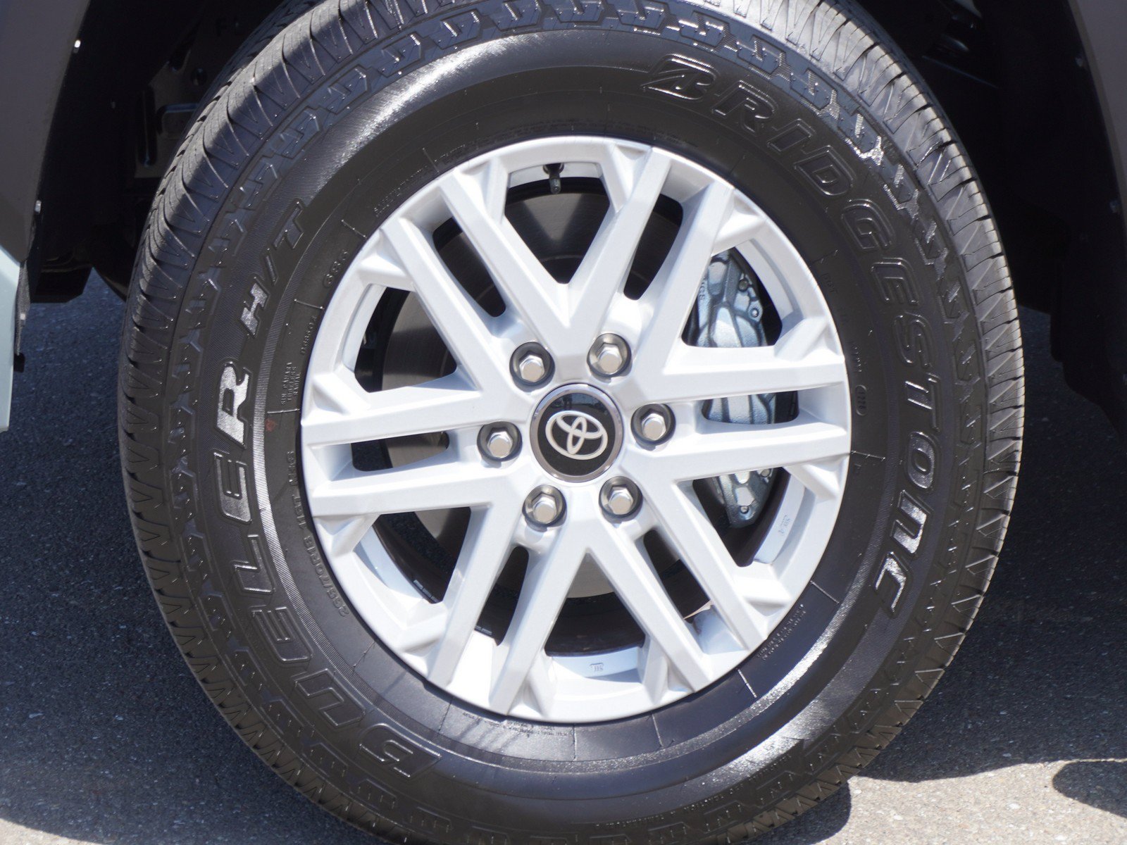 Used 2026 Toyota Tundra SR5 AWD/4WD image 8