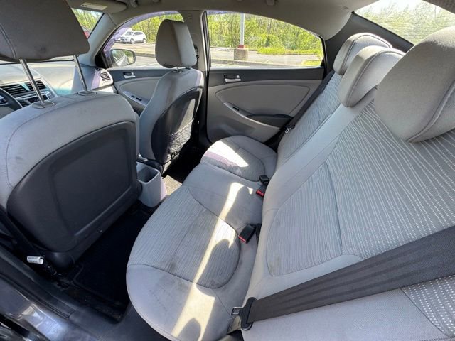Used 2016 Hyundai Accent SE FWD image 12