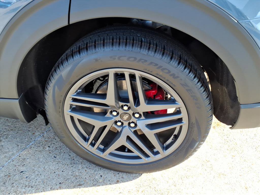 New 2026 Ford Explorer ST w/ Sun And Sound Package image 19