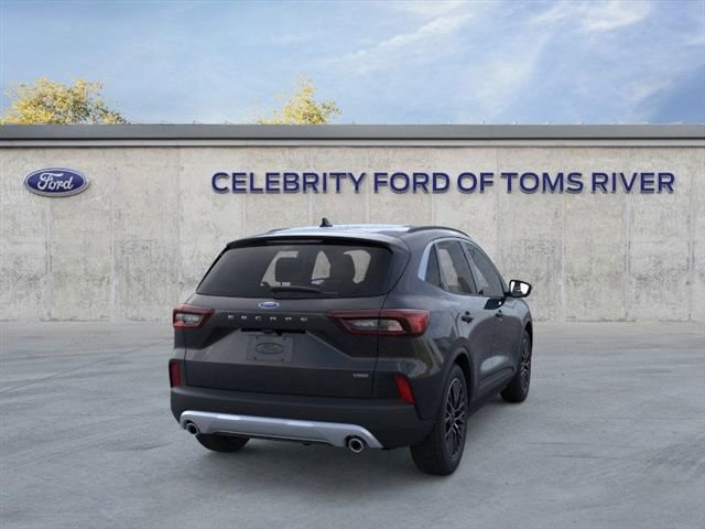 New 2025 Ford Escape SE image 8