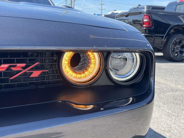 Used 2022 Dodge Challenger R/T Scat Pack RWD image 9