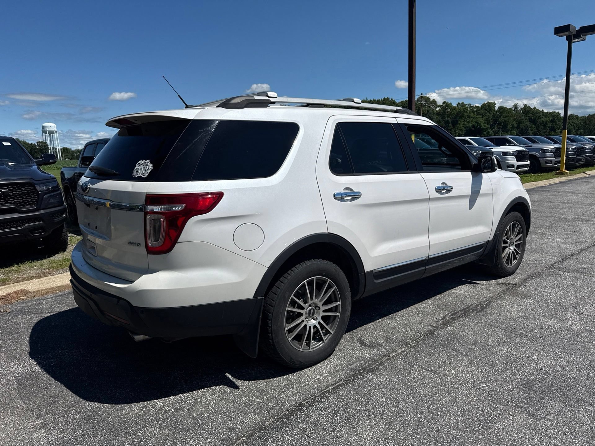 Used 2012 Ford Explorer Limited AWD/4WD image 7