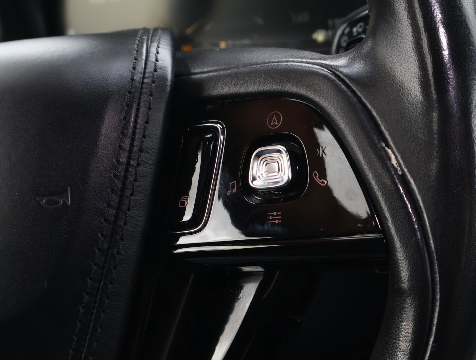 Used 2022 Lincoln Aviator Reserve w/ Elements Package Plus image 29