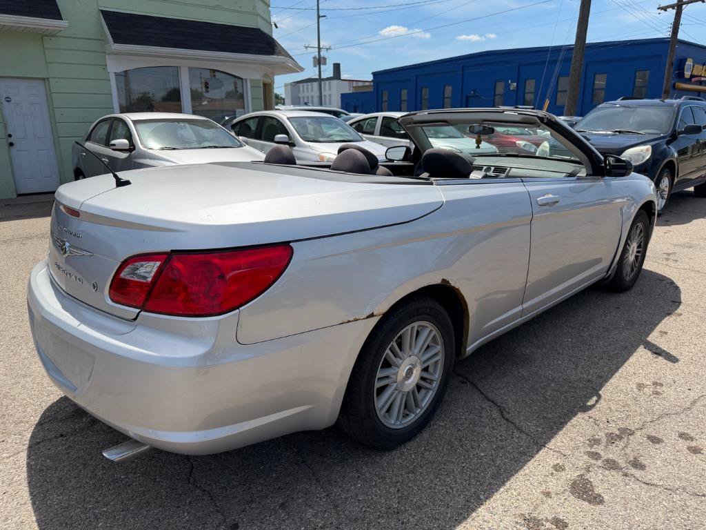 Used 2009 Chrysler Sebring LX w/ Convenience Group FWD image 7