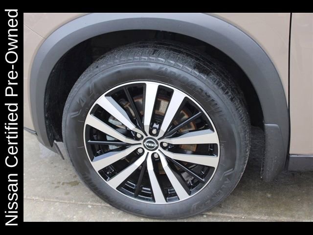 Certified 2023 Nissan Pathfinder Platinum AWD/4WD image 14