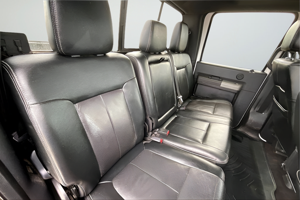 Used 2016 Ford F250 Lariat w/ Lariat Ultimate Package AWD/4WD image 20