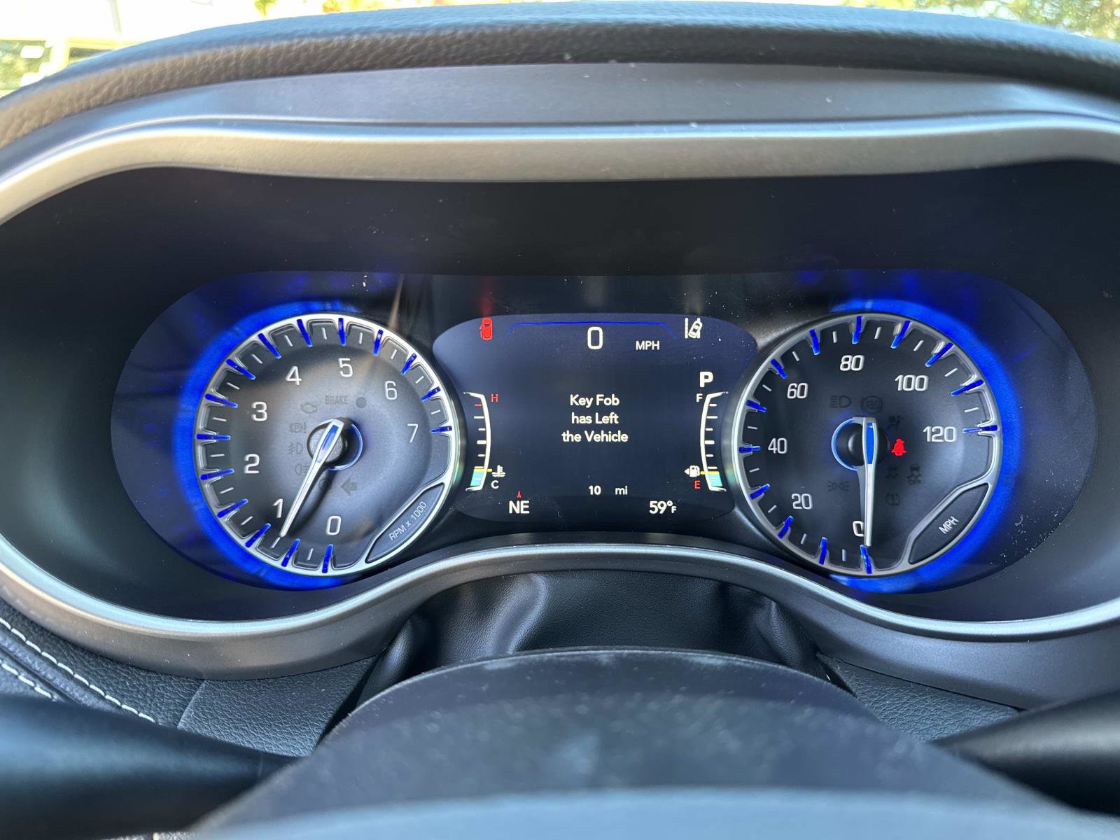 New 2026 Chrysler Pacifica Select image 30