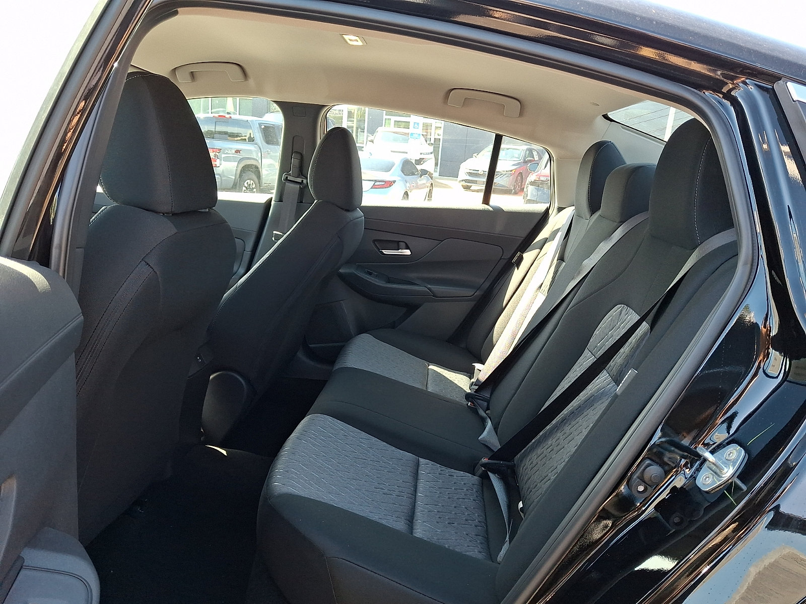 New 2027 Nissan Sentra SV w/ SV Convenience Package FWD image 6