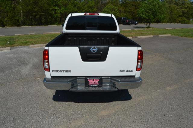 Used 2010 Nissan Frontier SE AWD/4WD image 57