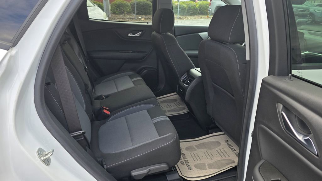 Used 2024 Chevrolet Blazer LT image 7