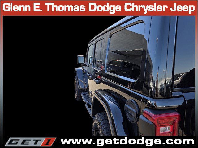 Used 2022 Jeep Wrangler Unlimited Rubicon AWD/4WD image 9
