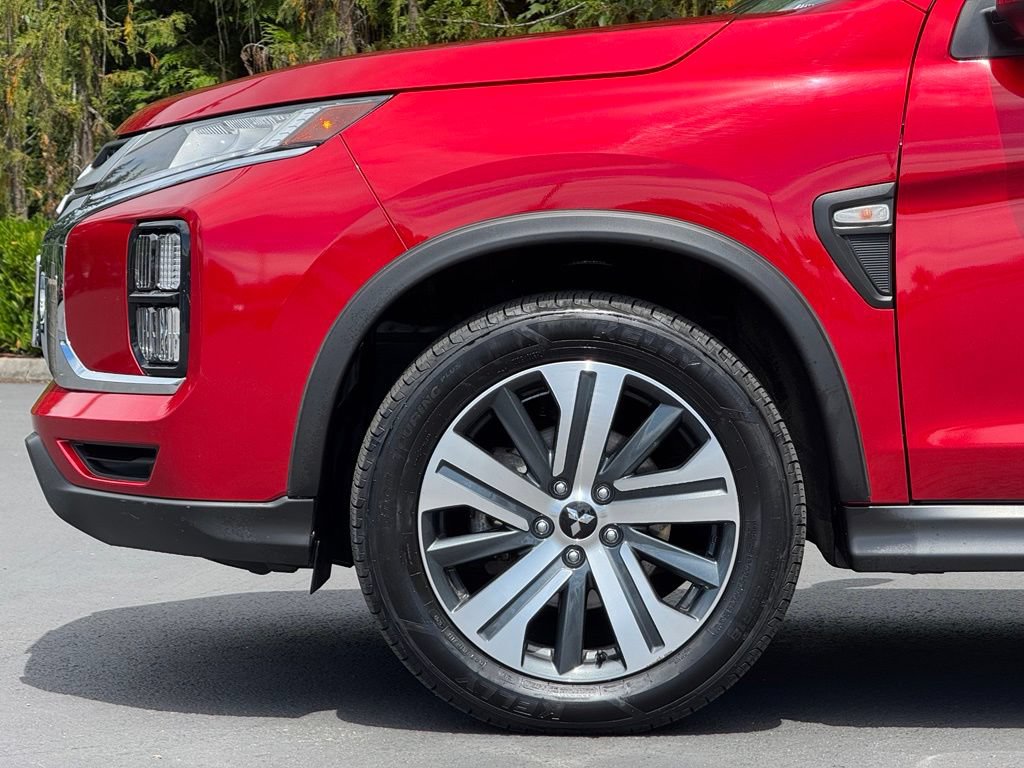 Used 2024 Mitsubishi Outlander Sport ES AWD/4WD image 4