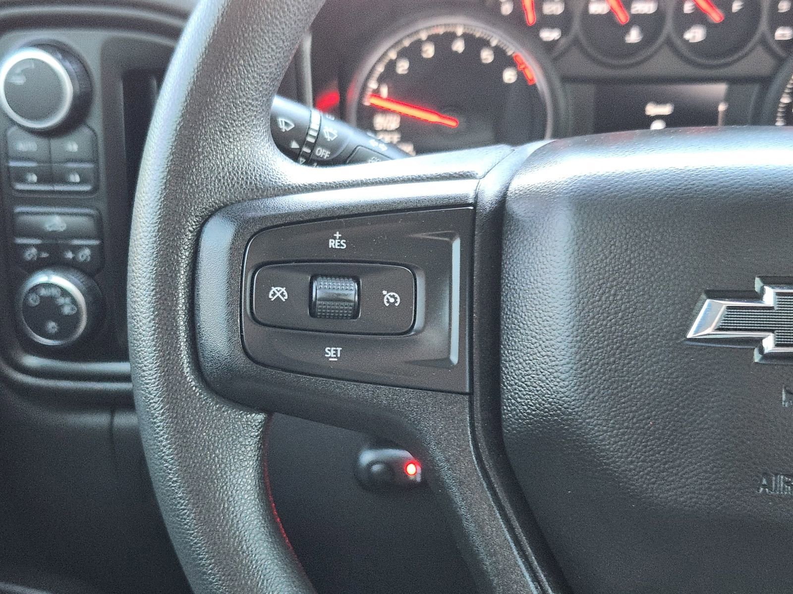 Used 2021 Chevrolet Silverado 1500 Custom Trail Boss w/ Midnight Edition image 31