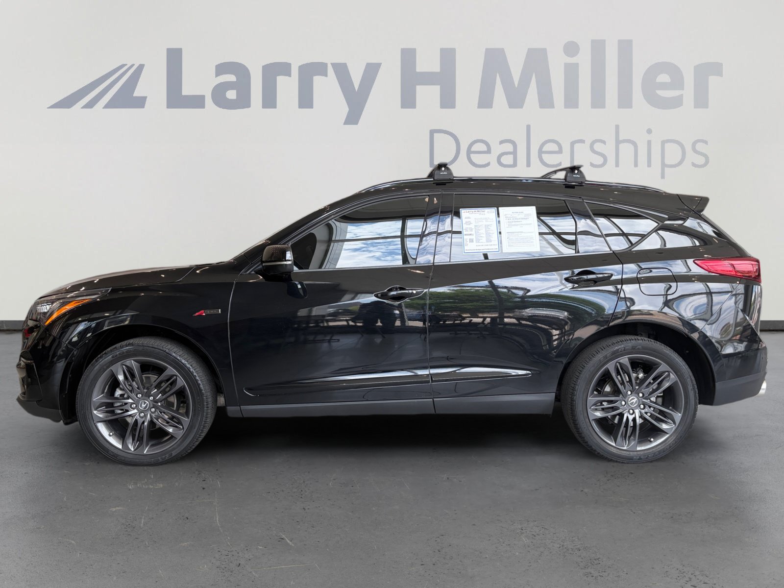 Used 2019 Acura RDX A-Spec AWD/4WD image 2