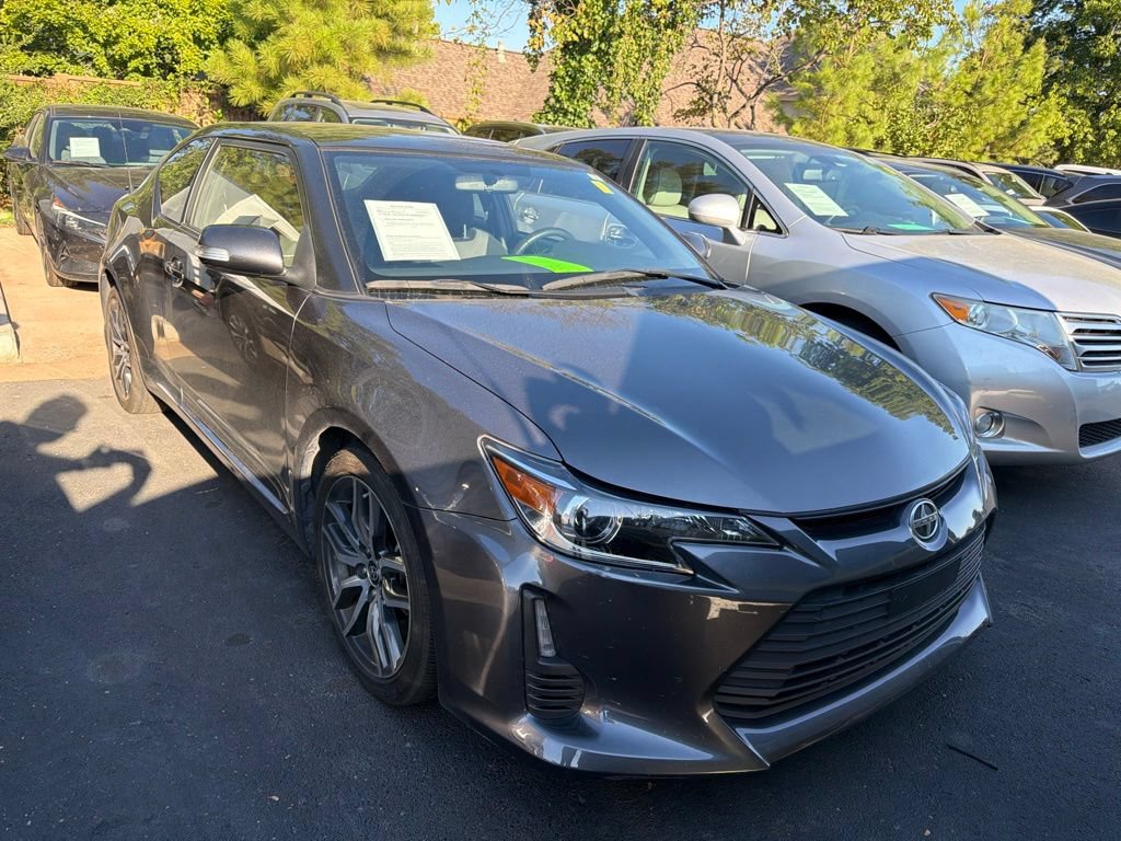 Used 2014 Scion tC FWD image 2