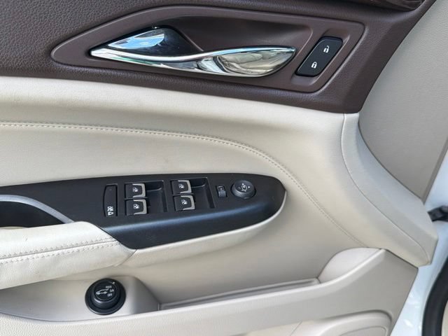 Used 2016 Cadillac SRX Luxury w/ Driver Awareness Package FWD image 18