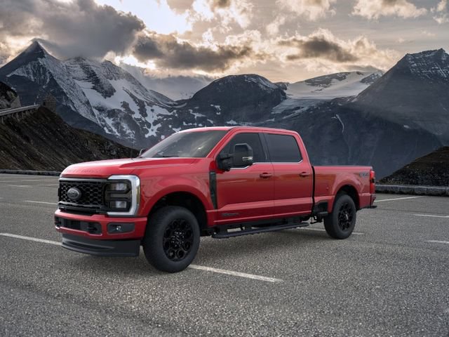New 2026 Ford F350 Lariat w/ Black Appearance Package