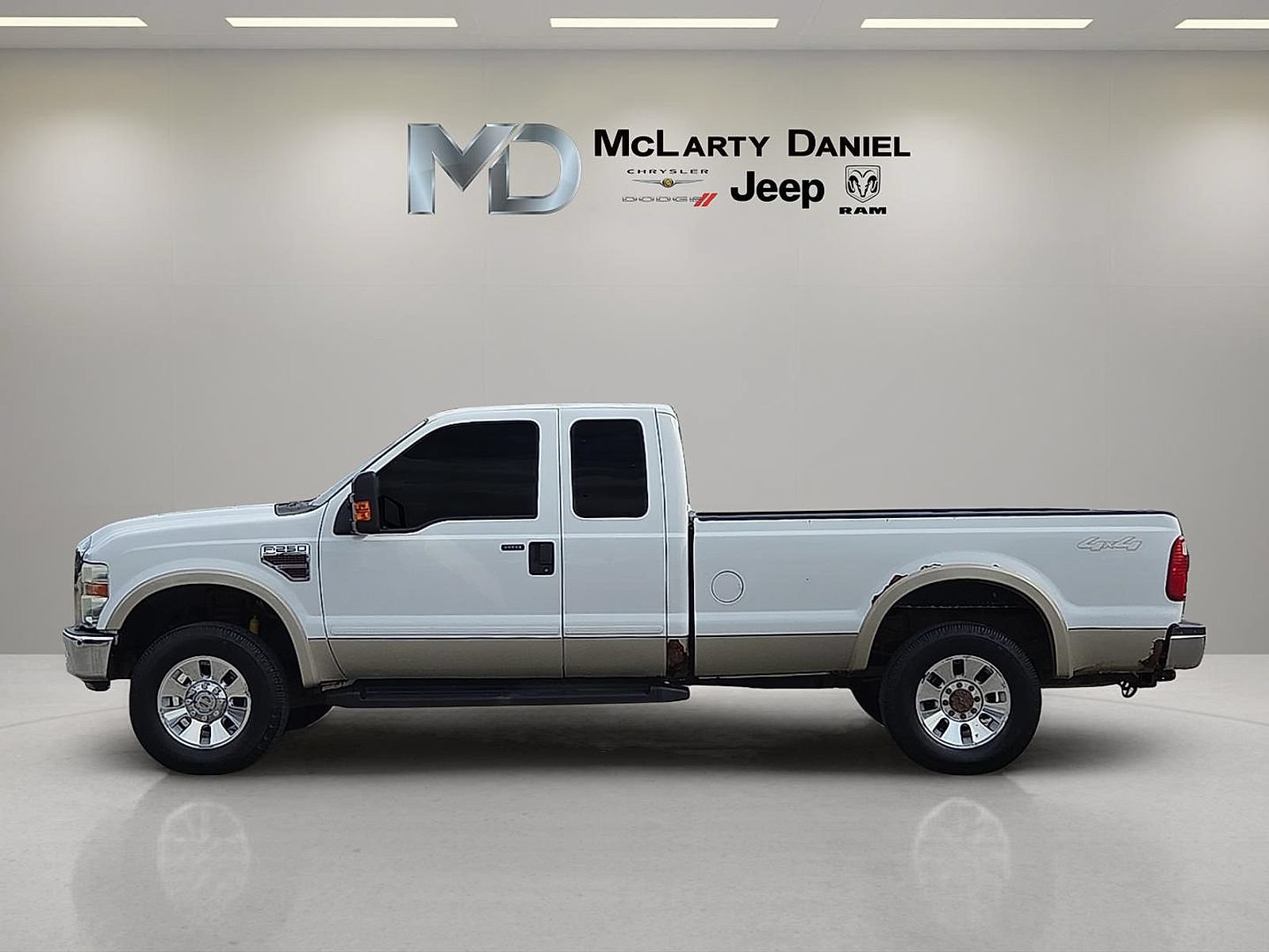 Used 2008 Ford F250 FX4 AWD/4WD image 3