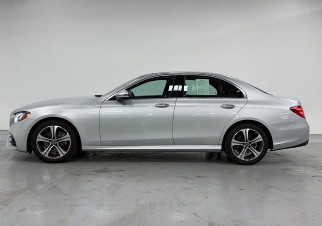 Used 2019 Mercedes-Benz E 300 4MATIC w/ Premium 1 Package image 2