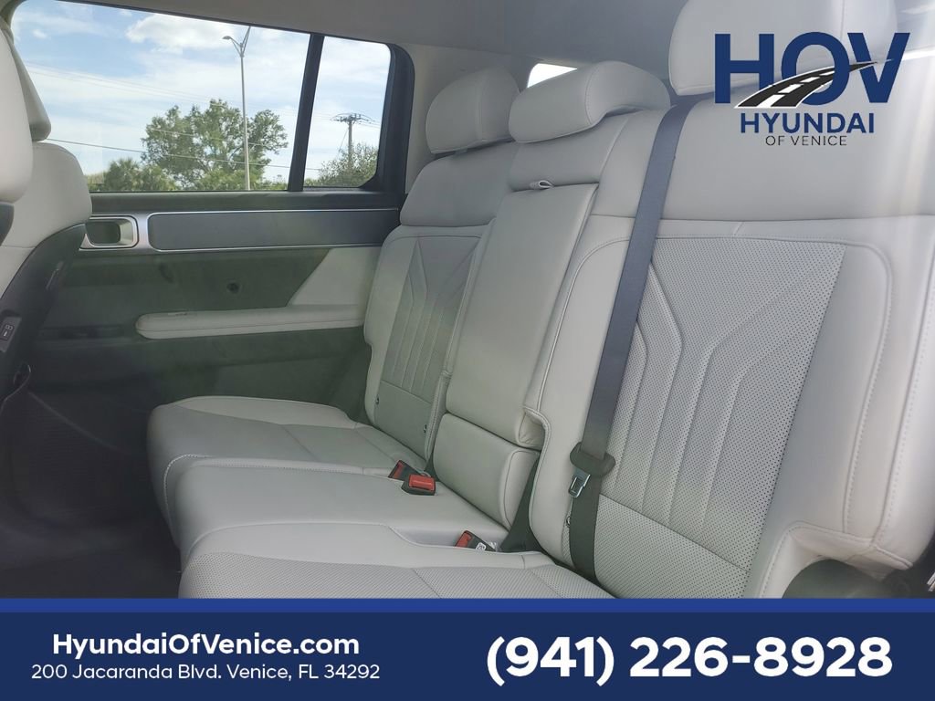 Used 2026 Hyundai Santa Fe SEL FWD image 15