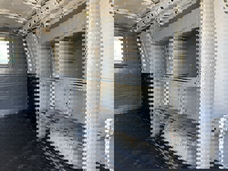 Used 2021 Chevrolet Express 2500 w/ Driver Convenience Package image 10