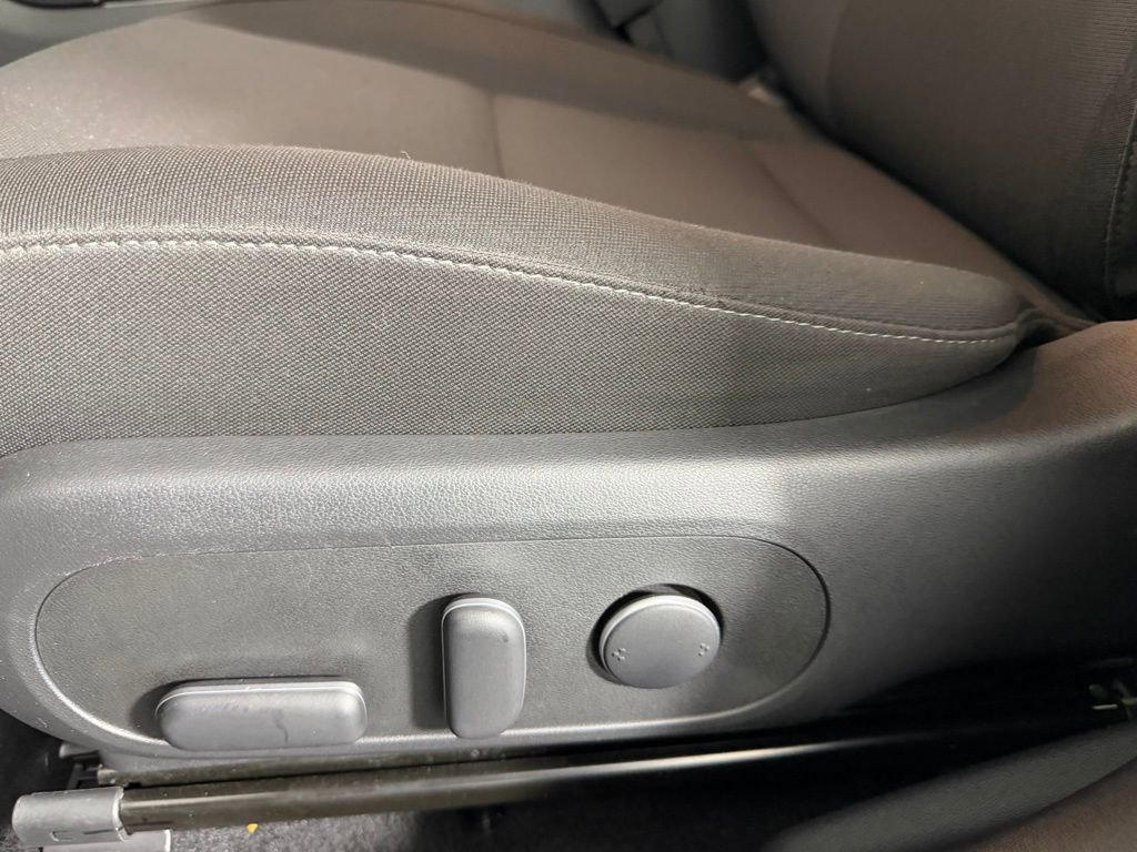 Used 2024 Hyundai Kona SEL image 24