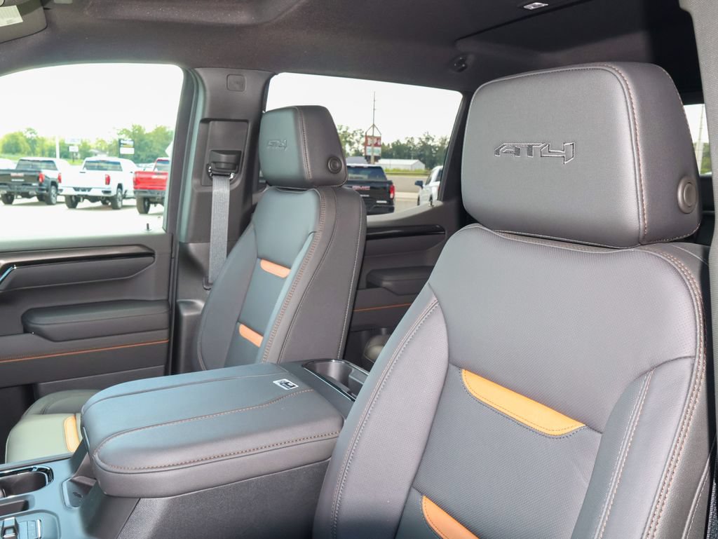 New 2026 GMC Sierra 1500 AT4 w/ AT4 Premium Package AWD/4WD image 10
