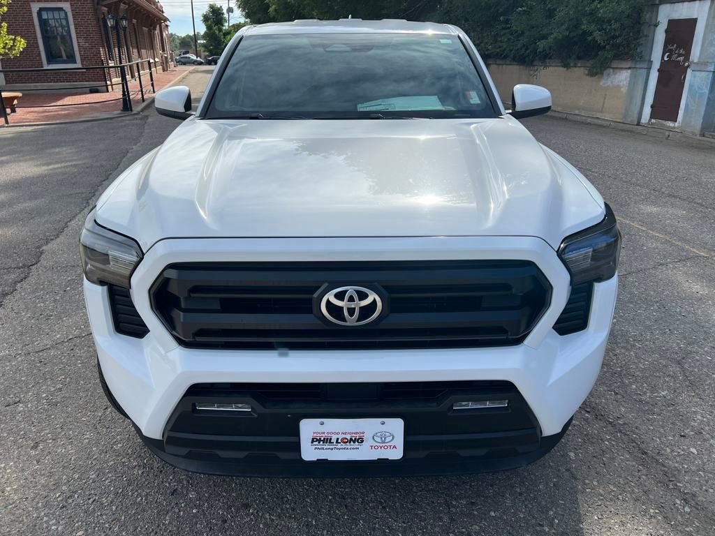 New 2025 Toyota Tacoma SR5 image 2