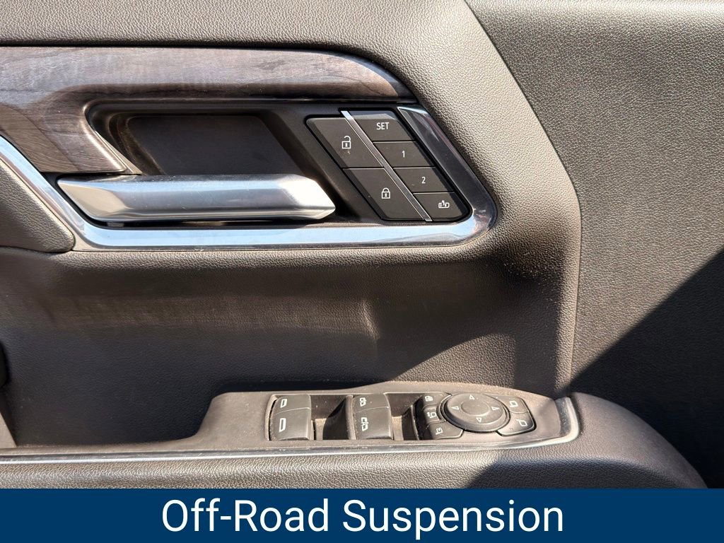 Certified 2024 Chevrolet Silverado 2500 LTZ w/ LTZ Plus Package image 31