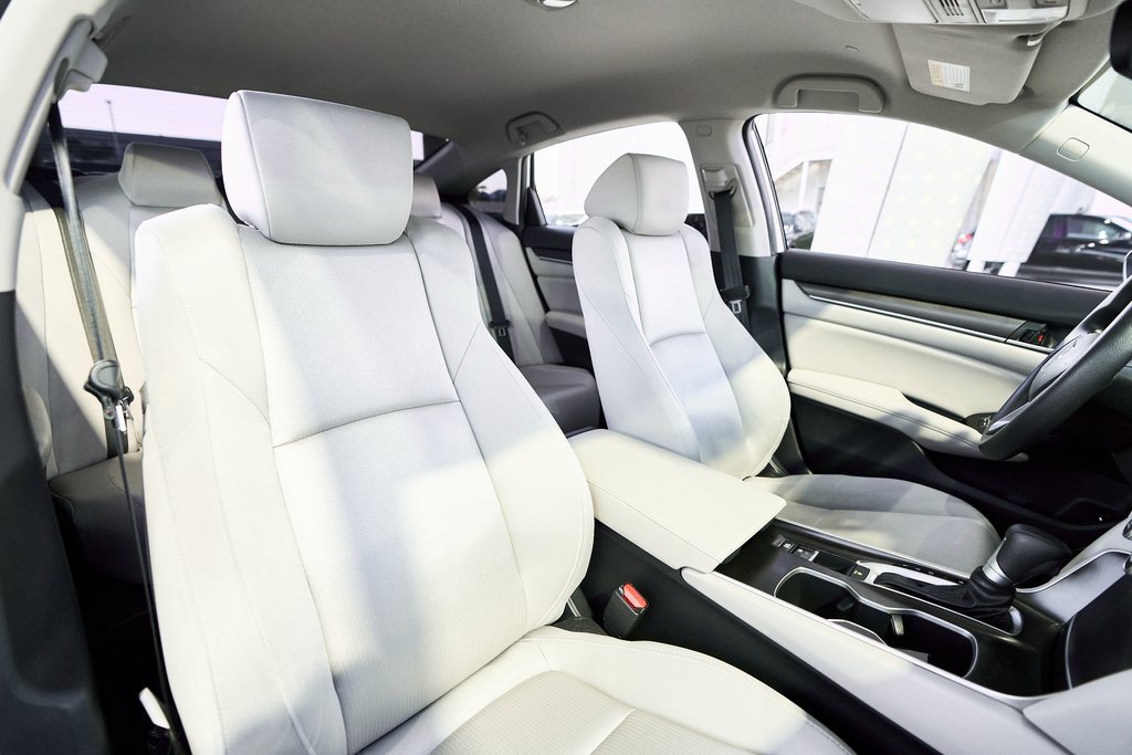 Used 2019 Honda Accord LX image 22
