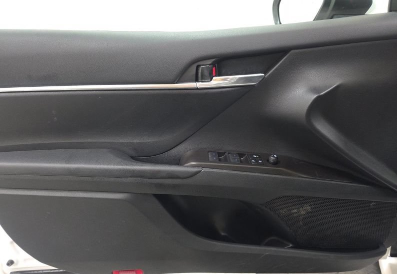 Used 2024 Toyota Camry SE FWD image 16