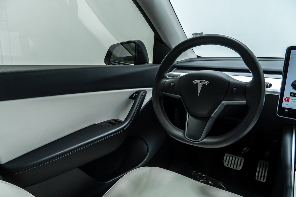 Used 2020 Tesla Model Y Performance image 25