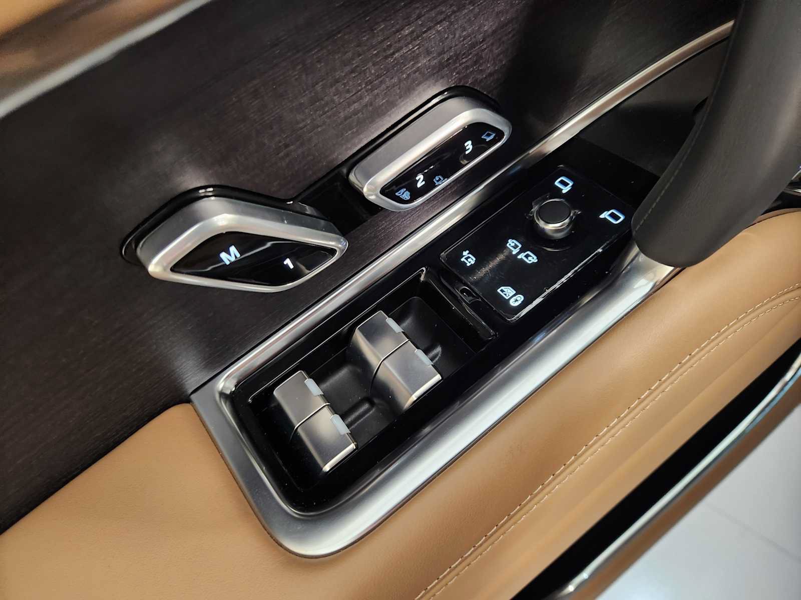New 2026 Land Rover Range Rover SE AWD/4WD image 21
