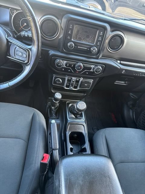 Used 2018 Jeep Wrangler Unlimited Sport S AWD/4WD image 25