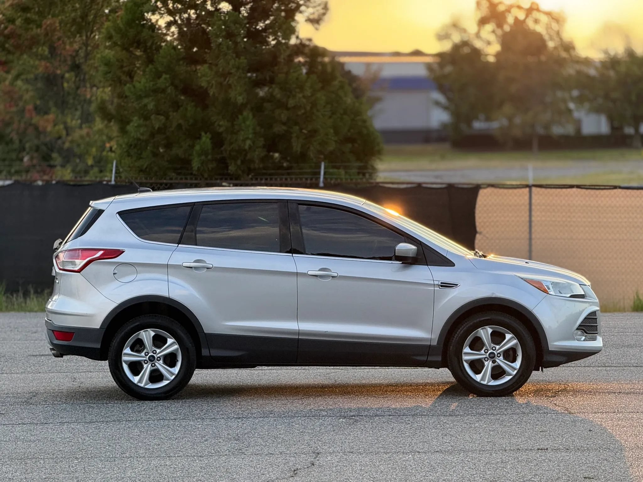 Used 2014 Ford Escape SE FWD image 7