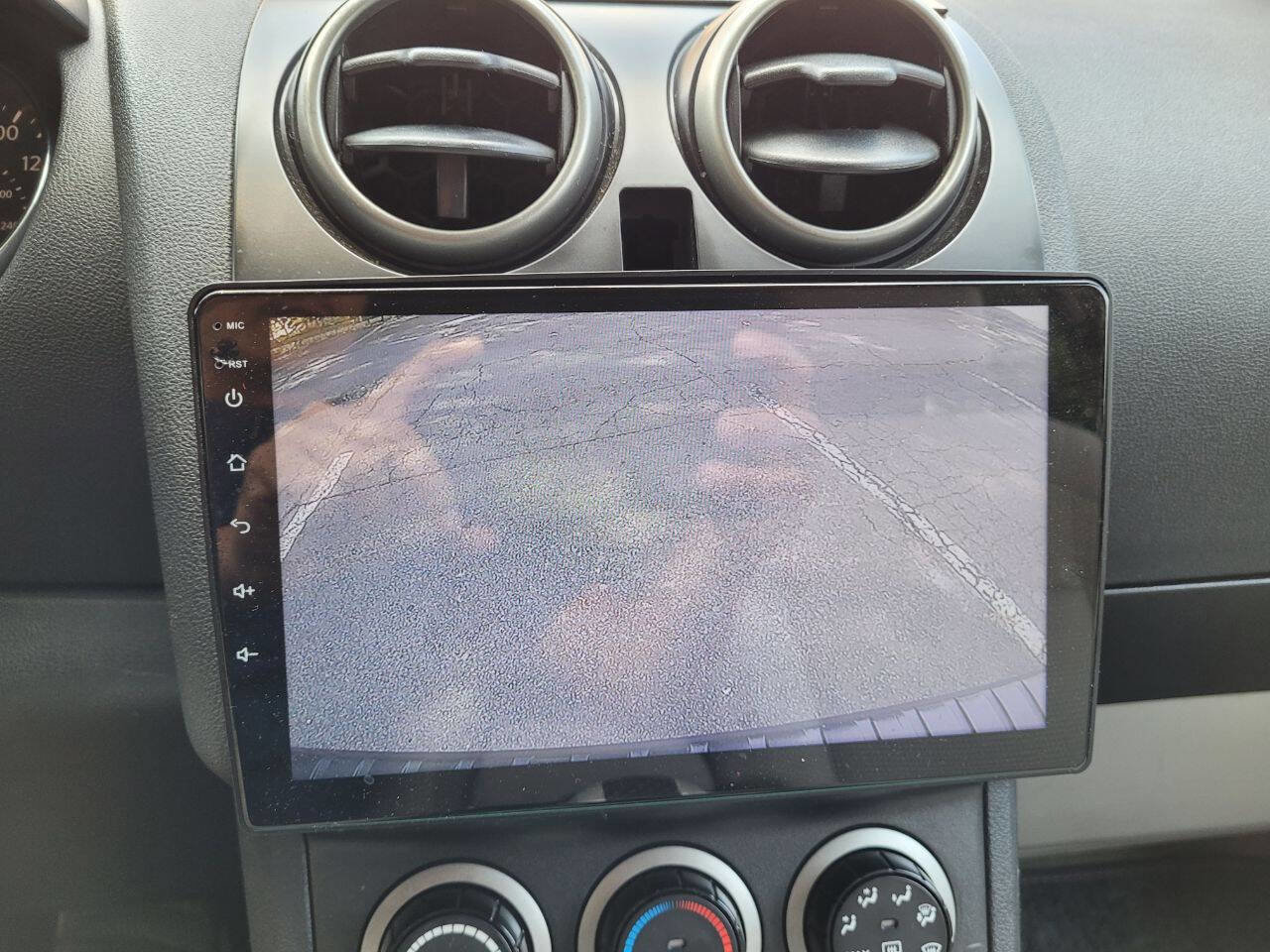 Used 2012 Nissan Rogue SV image 11