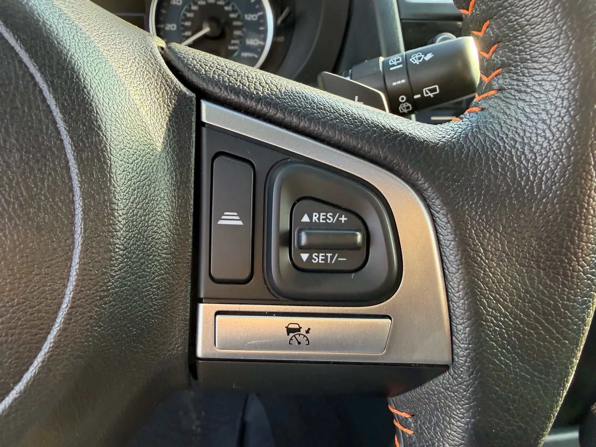 Used 2017 Subaru Crosstrek 2.0i Limited AWD/4WD image 38