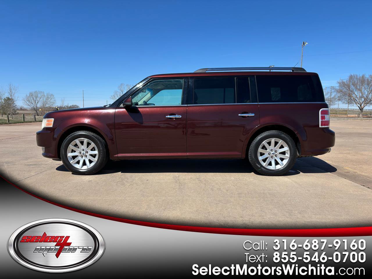 Used 2009 Ford Flex SEL image 1