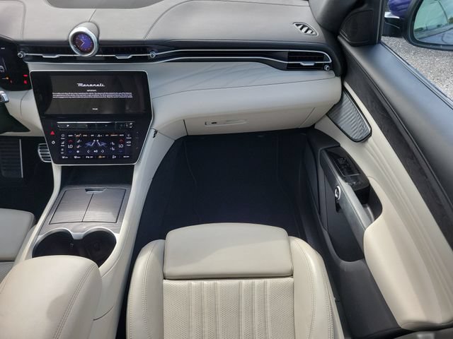 Certified 2023 Maserati Grecale Modena AWD/4WD image 15