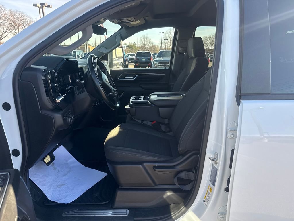Used 2024 Chevrolet Silverado 2500 LT image 10