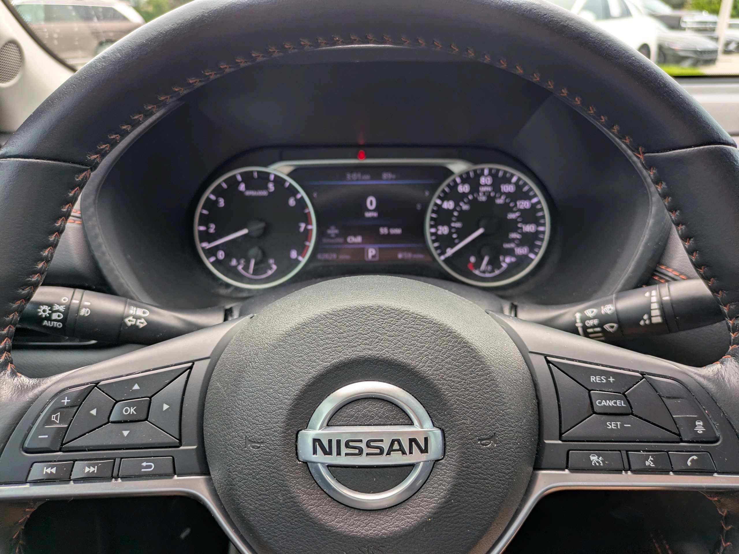 Used 2023 Nissan Sentra SR w/ SR Premium Package FWD image 26