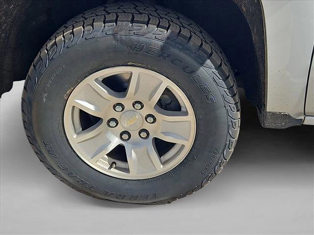 Used 2017 Chevrolet Silverado 1500 LT w/ All Star Edition image 23