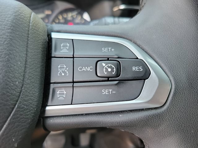 Used 2024 Jeep Compass Limited AWD/4WD image 25