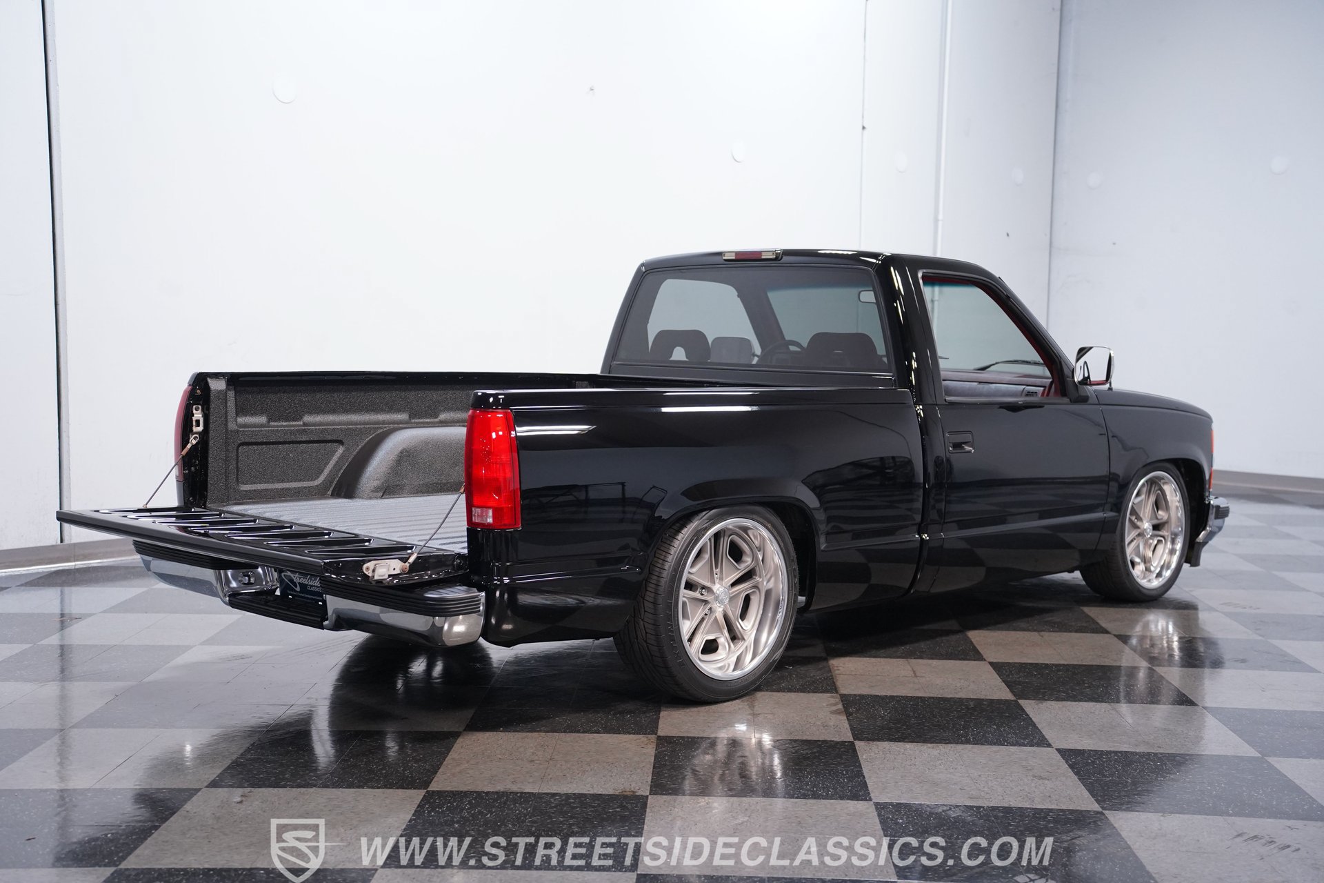 Used 1994 Chevrolet Silverado 1500 2WD Regular Cab image 40