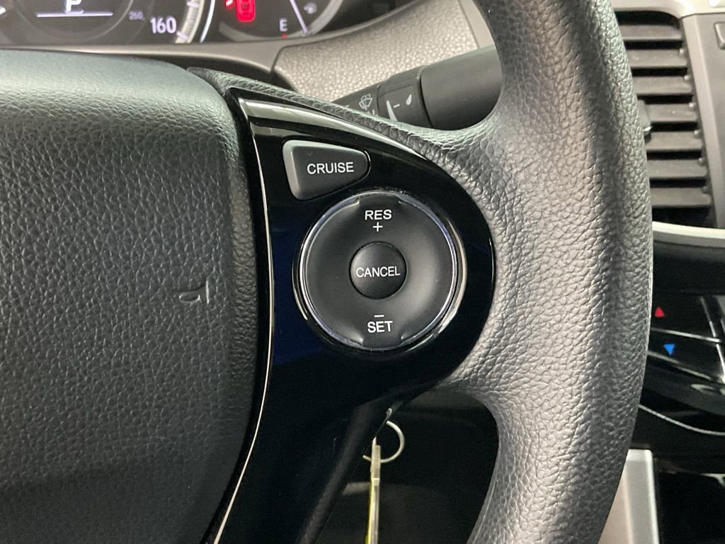 Used 2017 Honda Accord LX image 10