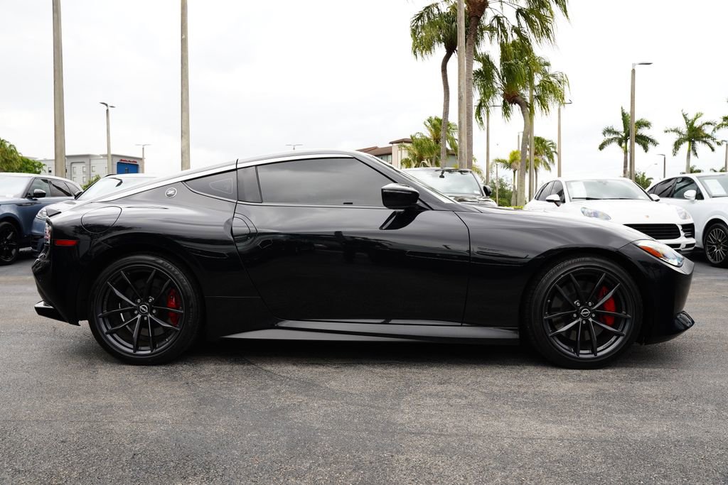 Used 2024 Nissan Z Performance w/ Floor Mat Package RWD image 11