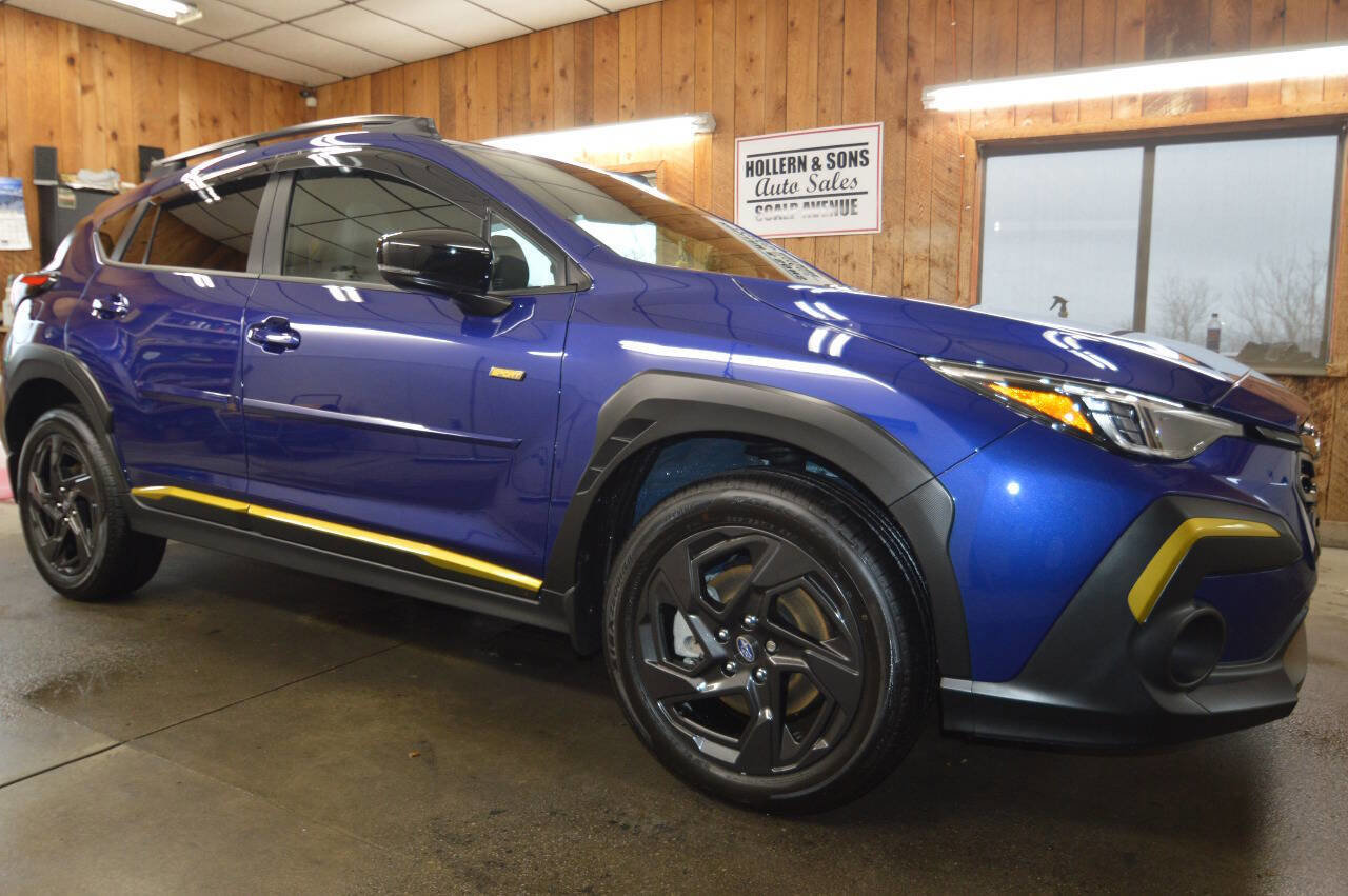 Used 2025 Subaru Crosstrek 2.5i Sport w/ Crosstrek Mirror Package image 3